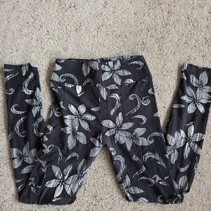 LuLaRoe Black and White Floral Leggings